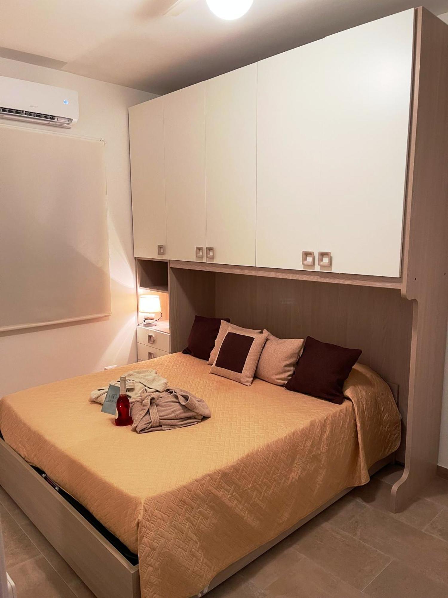 Casa Vacanza Giardini Naxos Taormina Miranaxos Exterior foto